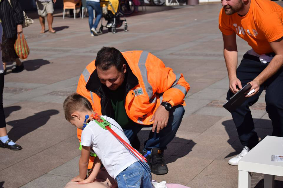 Съветът на жените в бизнеса в България и iHelp – заедно за повече спасени животи