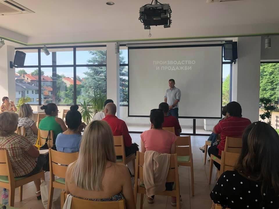 BASE Троян, Тема 8: „Производство и продажби“